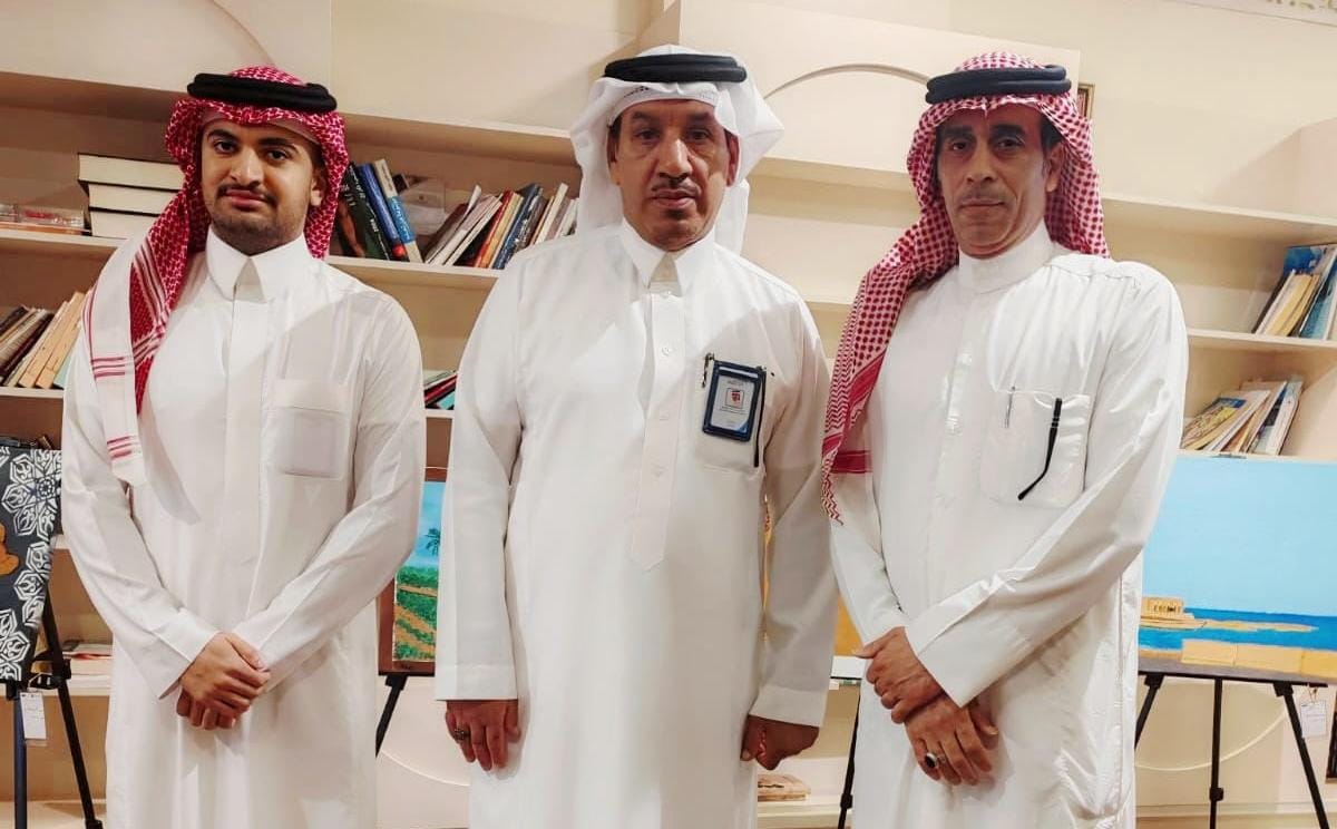 نادي حكاية الإبداعي .. يقيم معرضا تشكيليا للفنانة غالية إبراهيم 18 17