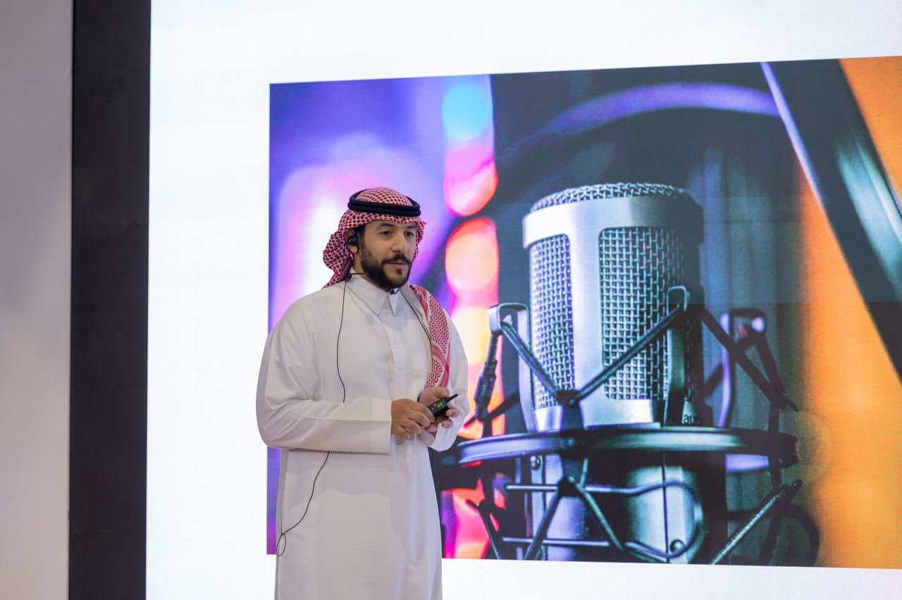 ورشة عن "مبادئ التعليق الصوتي" في "كتاب الرياض" 1 1 28