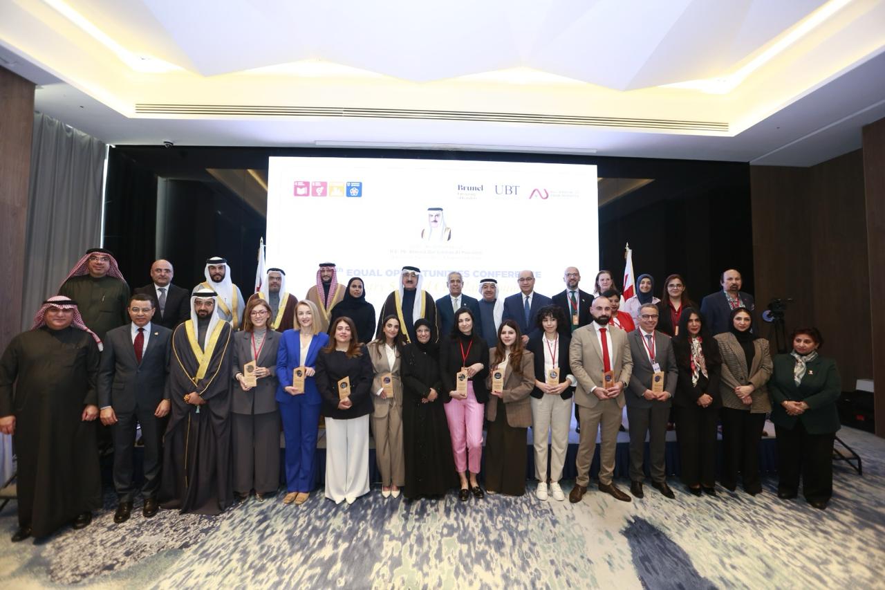 جامعة الأعمال والتكنولوجيا تقود مشاركة بحثية مميزة تتجاوز التنظيم إلى التأثير العلمي 3 3 2