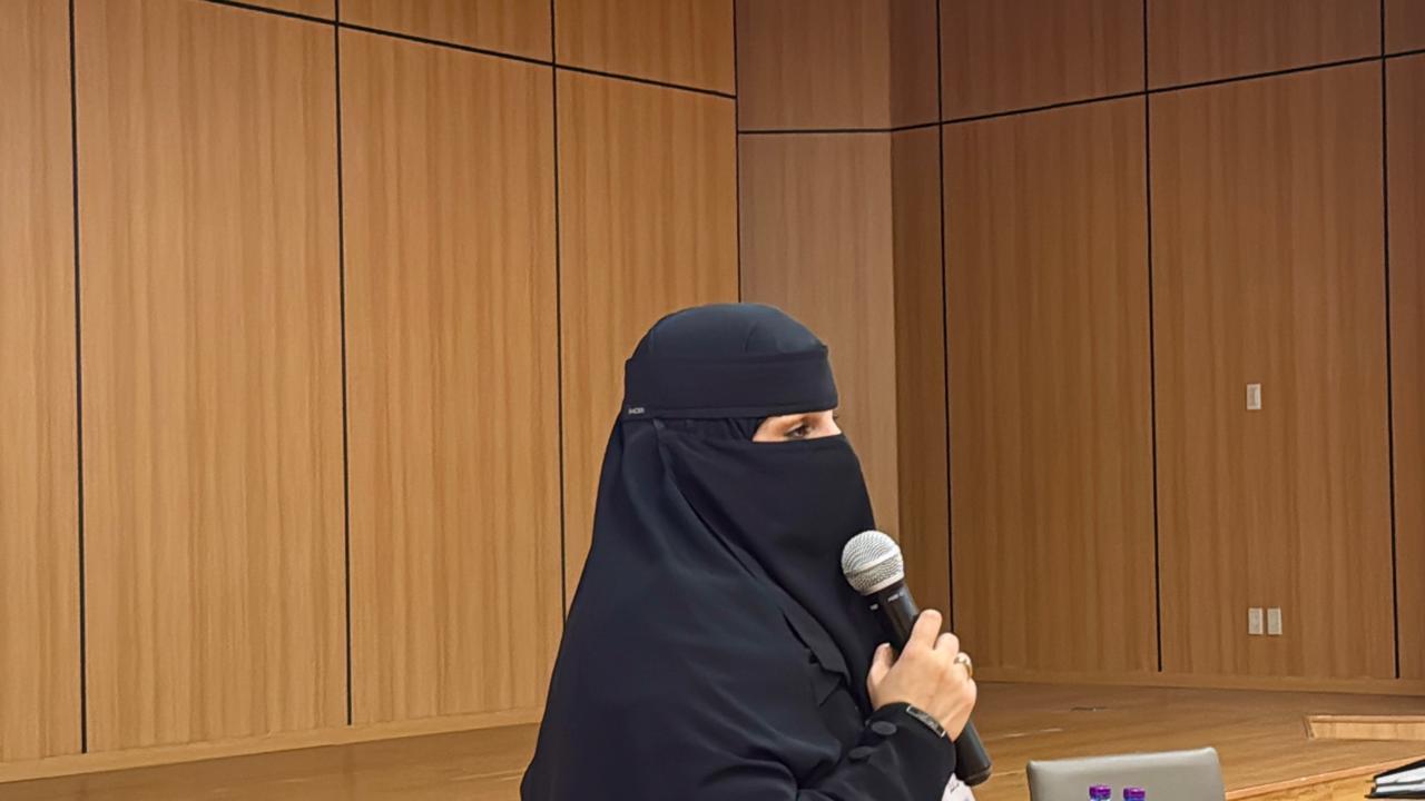 "رفقة للفكر والثقافة ينفذ لقاءً بعنوان الكفاءة الذاتية لتعزيز الثقة وتنمية القدرات الشخصية" 1 6 31