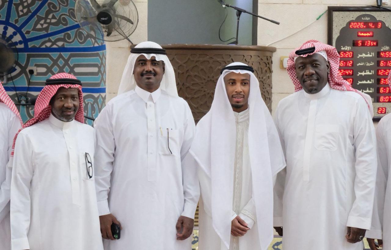 عباس يحتفل بعقد قران المهندس محمد 1 6 9