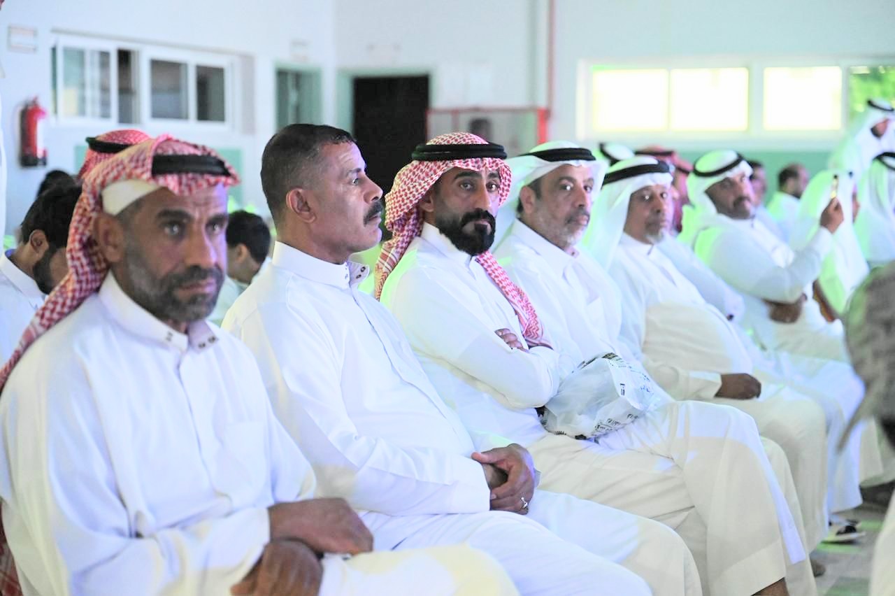 السنني .. يؤكد على أهمية مواصلة أولياء الأمور اهتمامهم بأبنائهم 5 12 1