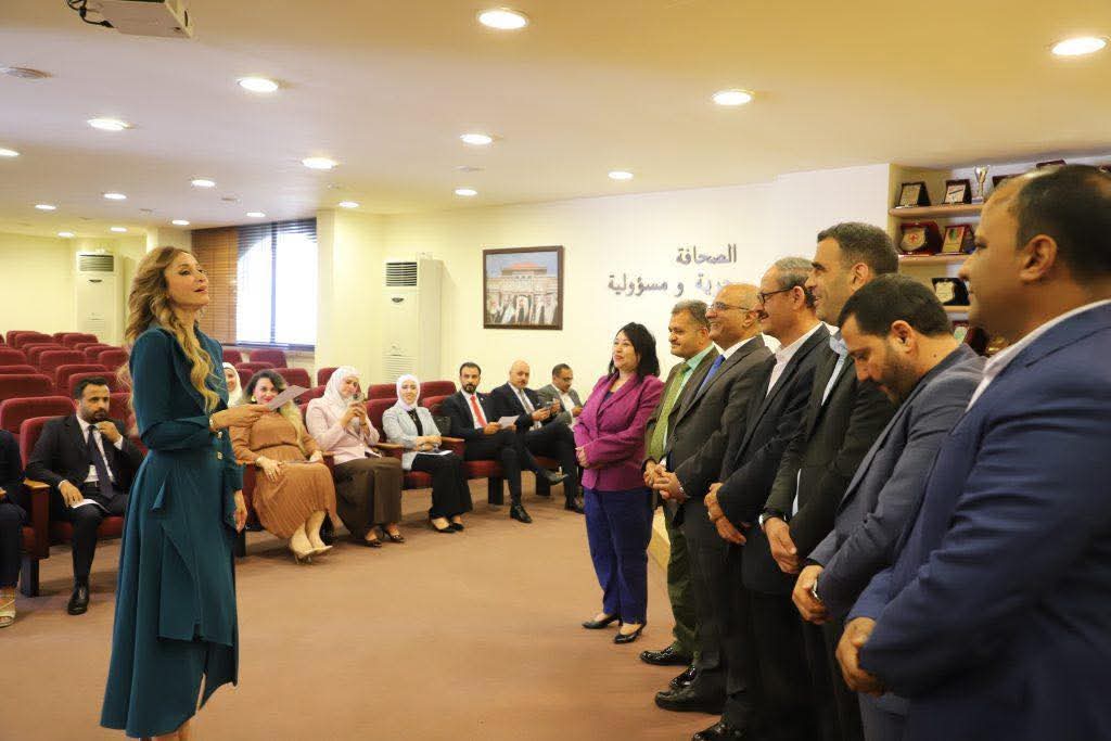 " الصحفية الأردنية مي العناتي " تؤدي القسم القانوني أمام مجلس نقابة الصحفيين الأردنيين 1 8 16