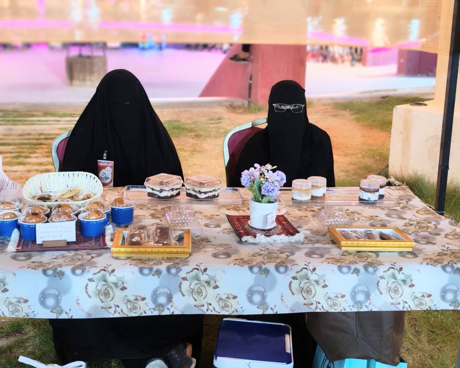 برعاية مدينة جواثا السياحية بالأحساء.. نادي حكاية الإبداعي يقيم فعالية "عيدنا معاكم" احتفاءً بعيد الأضحى 9 16