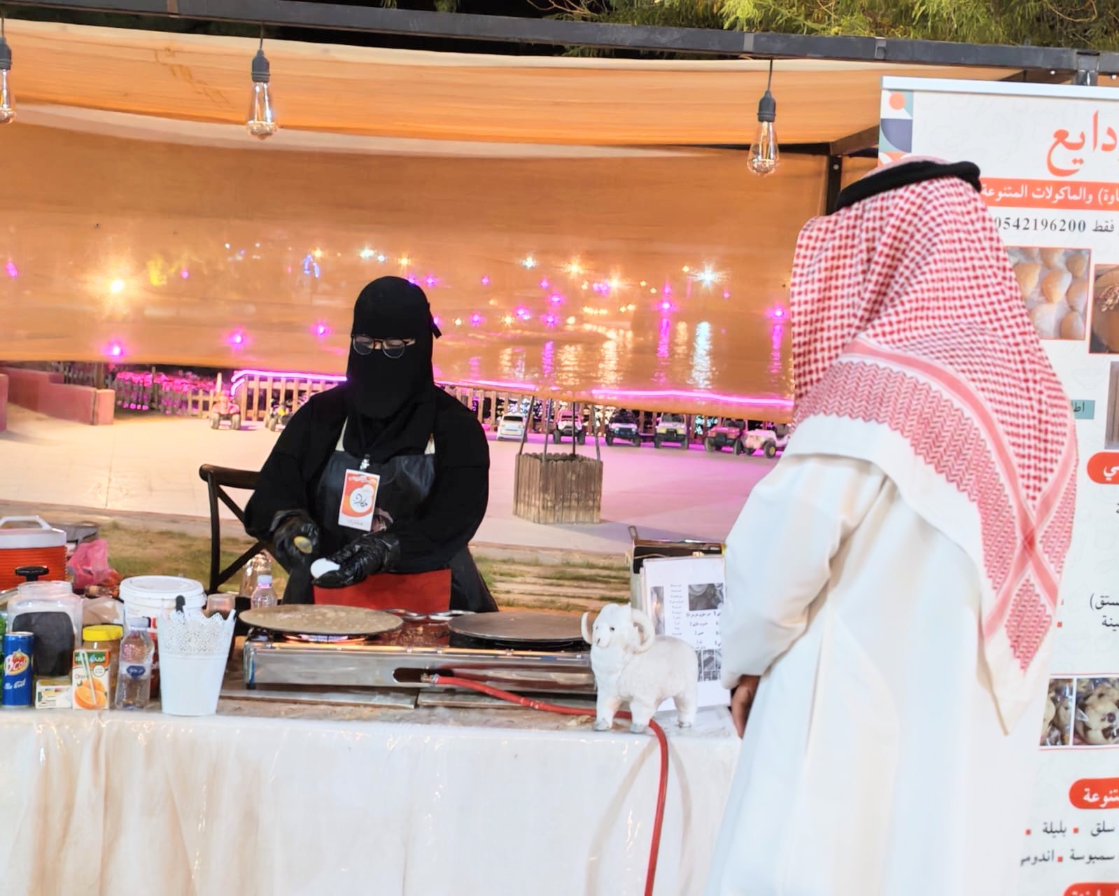 برعاية مدينة جواثا السياحية بالأحساء.. نادي حكاية الإبداعي يقيم فعالية "عيدنا معاكم" احتفاءً بعيد الأضحى 12 20