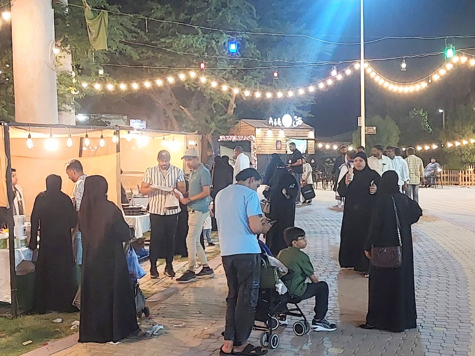 برعاية مدينة جواثا السياحية بالأحساء.. نادي حكاية الإبداعي يقيم فعالية "عيدنا معاكم" احتفاءً بعيد الأضحى 20 28