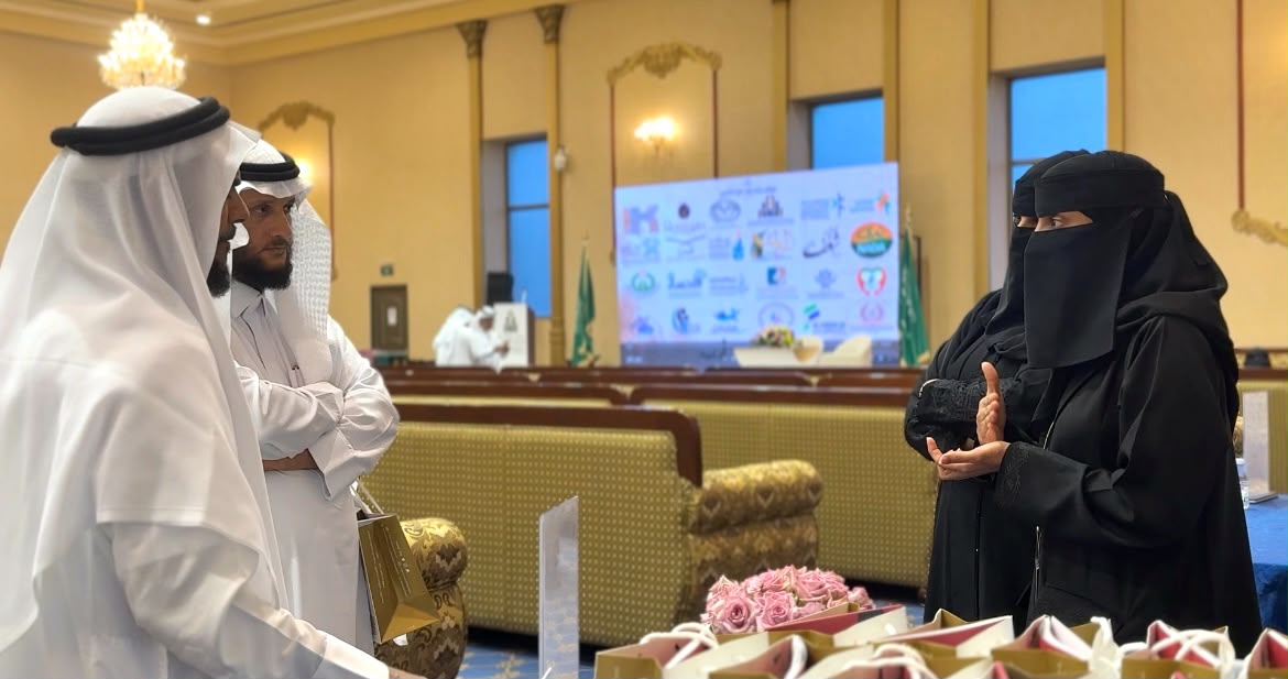 جمعية فتاة الأحساء التنموية تشارك بركن تعريفي في برنامج “نُجلكم ونقدّركم حق التقدير” 1 IMG 20260614 WA0053
