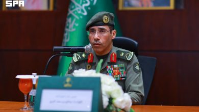 اللواء المربع يلتقي الضباط الخريجين من الدورة التأهيلية الرابعة لأعمال الجوازات 5 1 21