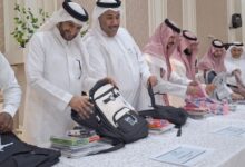 العيون الخيرية تدشن «الحقيبة المدرسية» بدعم شركة الإسمنت السعودية 4 1 32