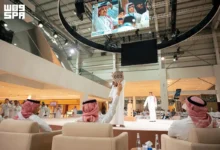 بيع 3 صقور في الليلة التاسعة من منصة المزاد الدولي لمزارع إنتاج الصقور 2026 1 w1200 11