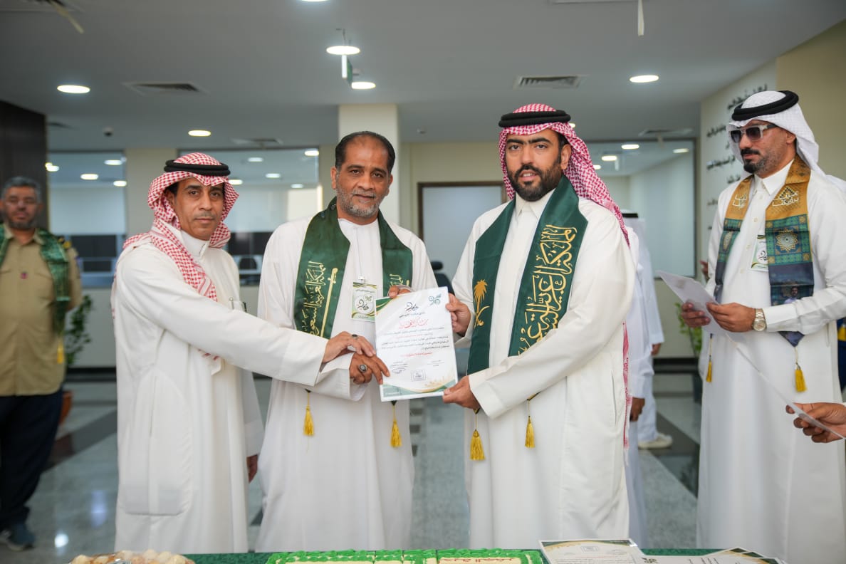 نادي حكاية الإبداعي يحتفل باليوم الوطني السعودي الـ96 بالتعاون مع بلدية الجفر 24 11 2