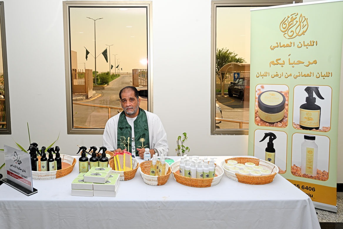 نادي حكاية الإبداعي يحتفل باليوم الوطني السعودي الـ96 بالتعاون مع بلدية الجفر 11 7 1