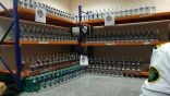 الجمارك تحبط تهريب 2,880 ملصق لزجاجات الخمور