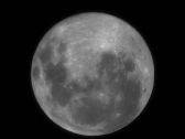 “القمر العملاق” يظهر في سماء المملكة الثلاثاء المقبل
