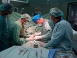 عملية جراحية نوعية تنقذ شاباً دهسته سيارة في خميس مشيط
