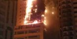 حريق ضخم يندلع في “برج بالشارقة”