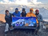 طالب بجامعة القصيم يتمكن من صعود قمة جبل بروس أعلى جبل في أوروبا