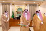 أمير الجوف يستقبل رئيس مؤسسة البريد السعودي