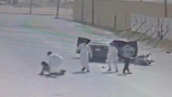القبض على 5 أشخاص سلبوا وافدين شمال الرياض